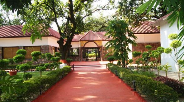 Corbett Leela Vilas Hotel Corbett National Park Ngoại thất bức ảnh